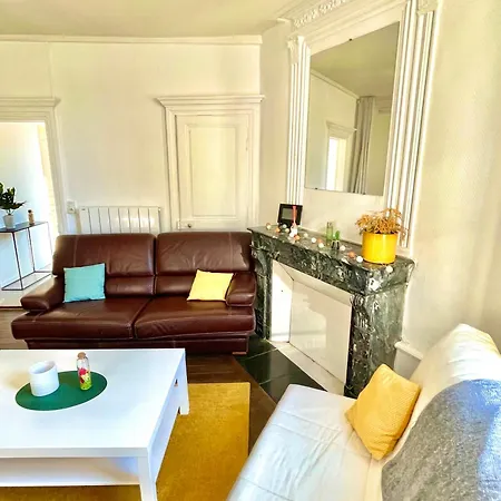 Atypique Au Coeur D'un Village Apartment Vivonne